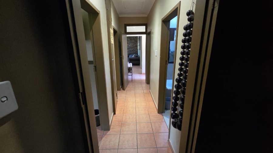 3 Bedroom Property for Sale in Protea Park North West
